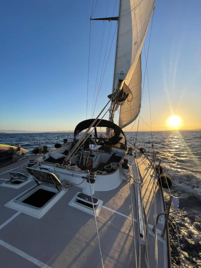 Sailboat B&B On Board Catania Exterior photo
