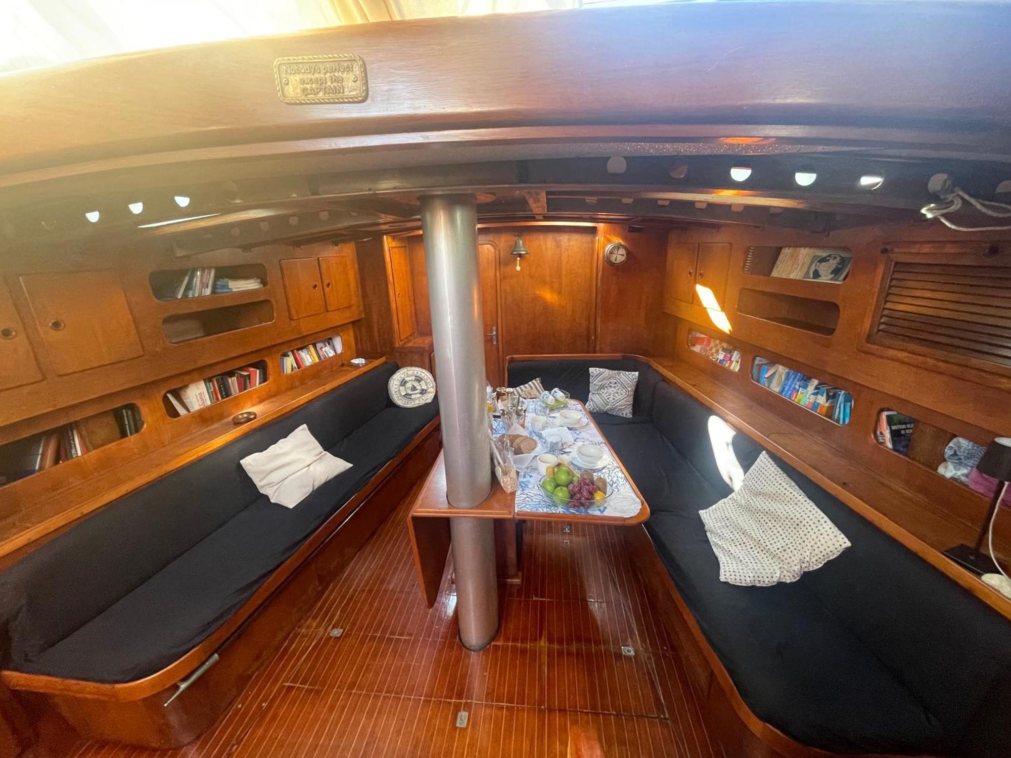Sailboat B&B On Board Catania Exterior photo