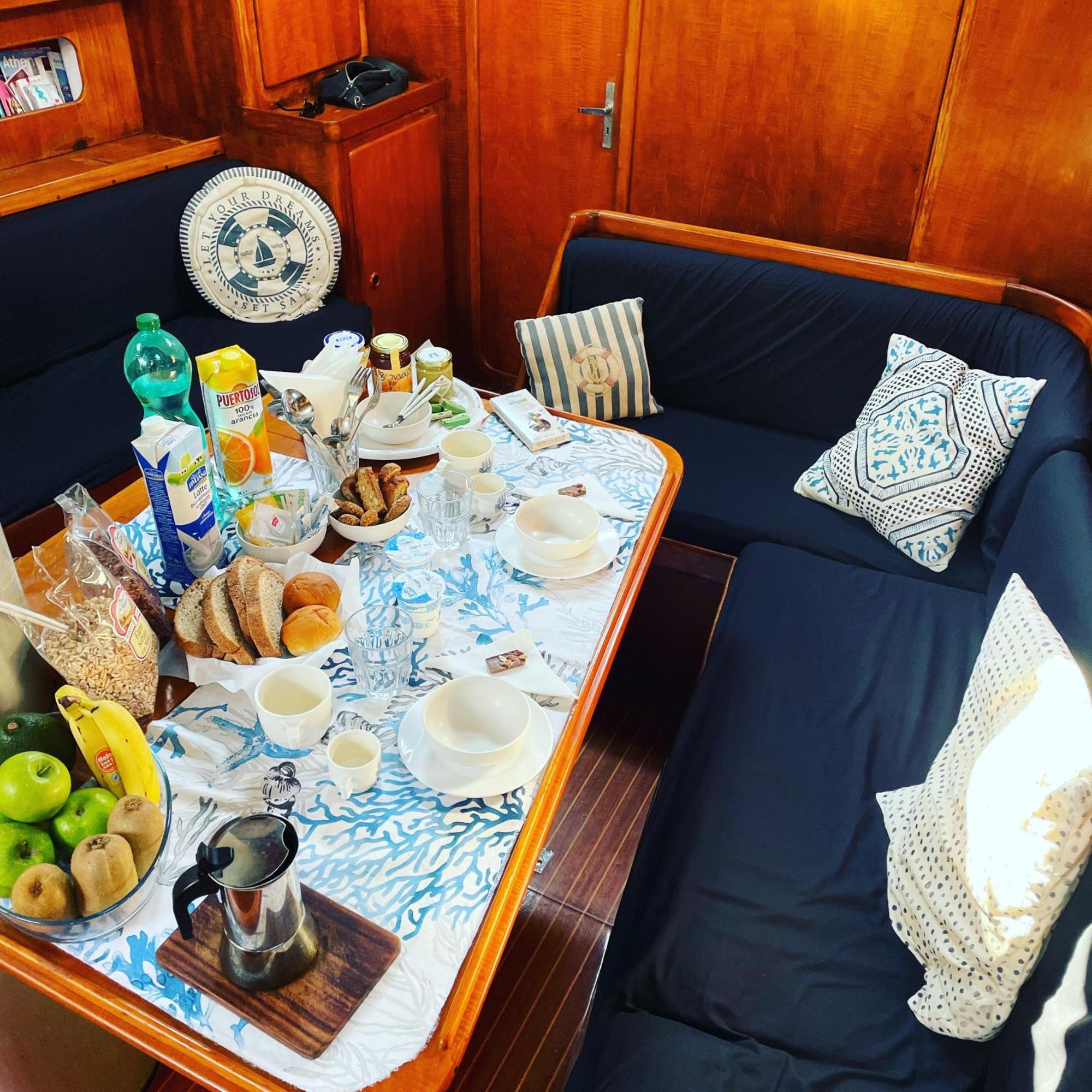 Sailboat B&B On Board Catania Exterior photo